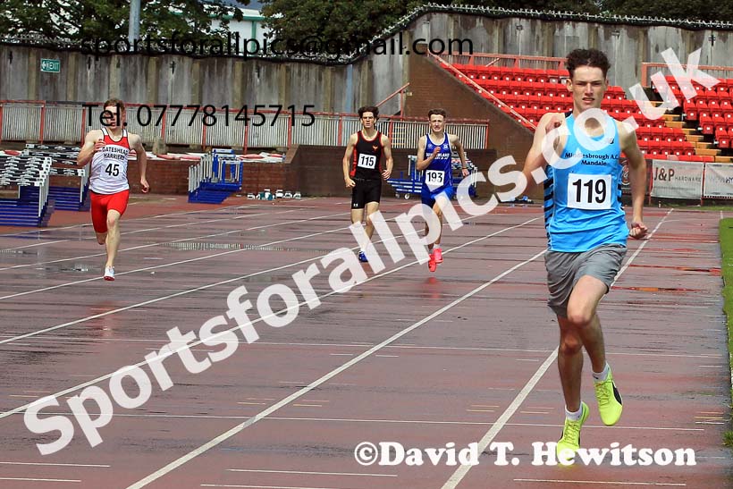 300 metres, 2023 Gateshead Tartan Games.  Photo: David T. Hewitson/Sports for All Pics